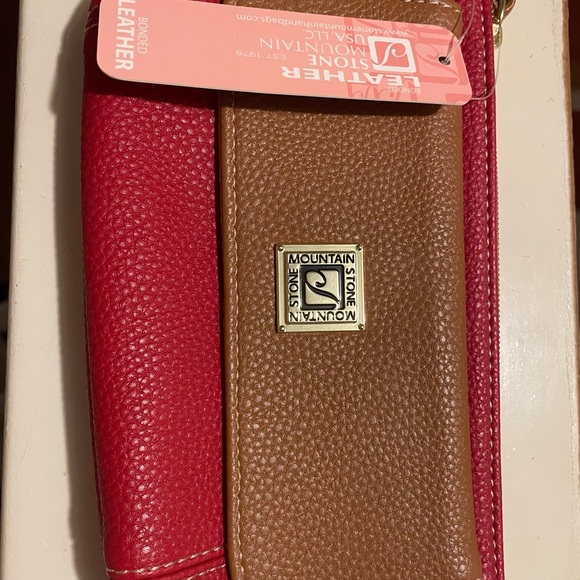 Stone Mountain Red and Brown Leather Clutch - Picture 2 of 2